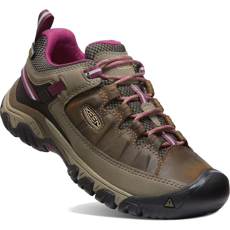 KEEN Targhee III Womens Waterproof Shoes 1 KEEN Targhee III Womens Waterproof Shoes